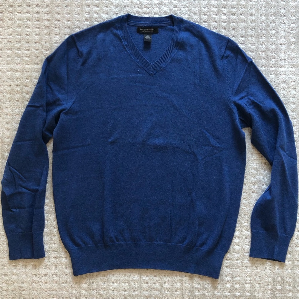 Banana Republic Men’s Cotton Cashmere V Neck Sweater, Medium, Dodger Blue